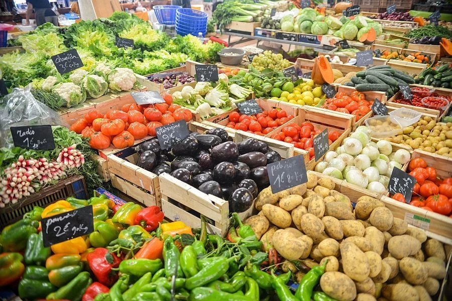 Φάτε καθημερινά διπλάσια φρούτα και λαχανικά – Περιορίστε στο μισό το κρέας